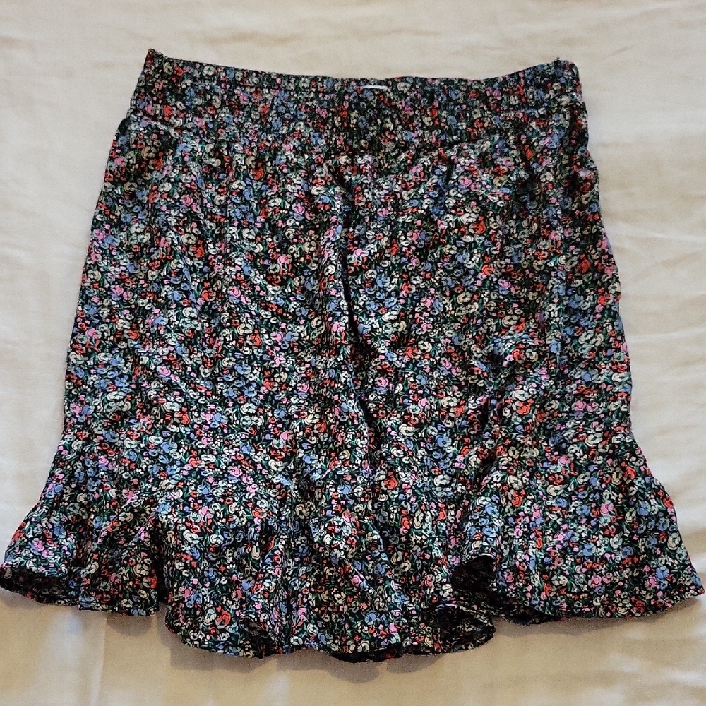 3/$20 LOFT Multicolor Floral Skater Skirt - Picture 5 of 6